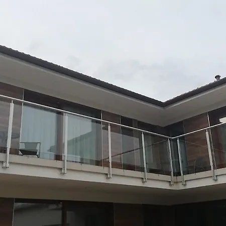 Johann Apartman * Balatonszarszo