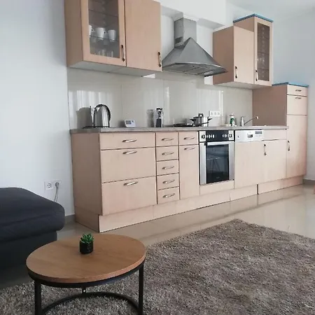 Johann Apartman Appartamento Balatonszarszo